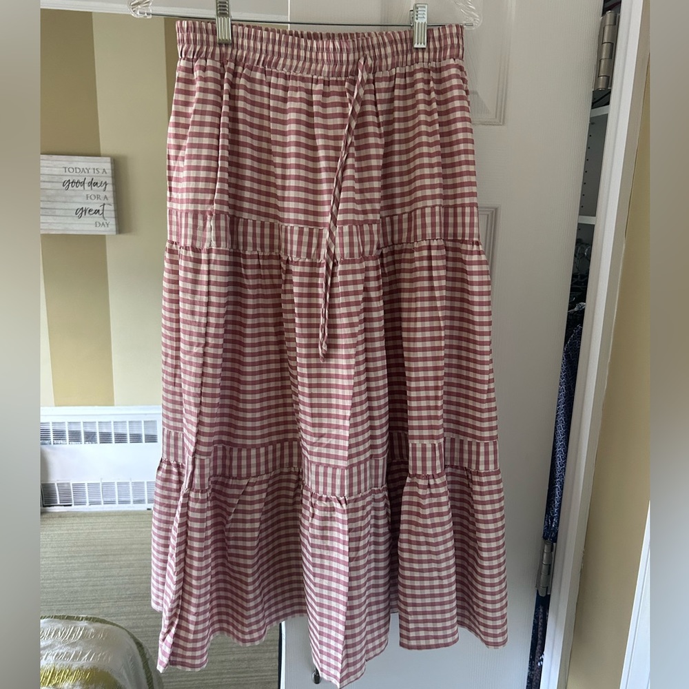 Women’s maxi skirt